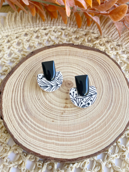 Pendientes geométricos de arcilla polimérica – Cúpula invertida Botanical beige y negro
