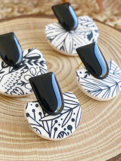 Pendientes geométricos de arcilla polimérica – Cúpula invertida Botanical beige y negro