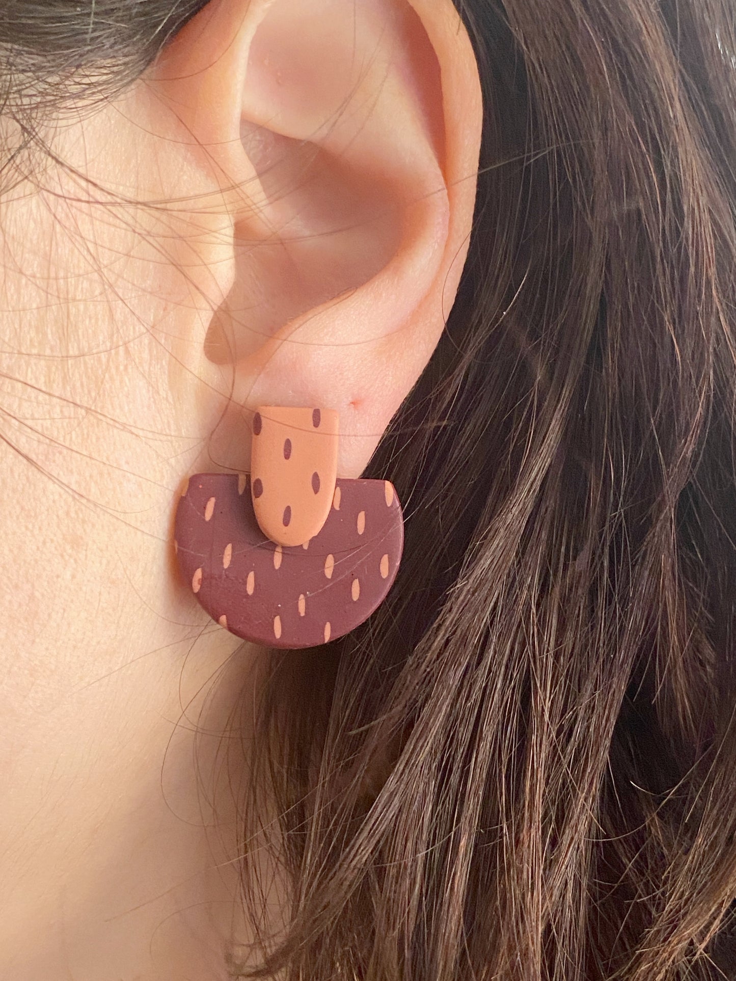 pendientes cúpula patron trazos
en oreja
