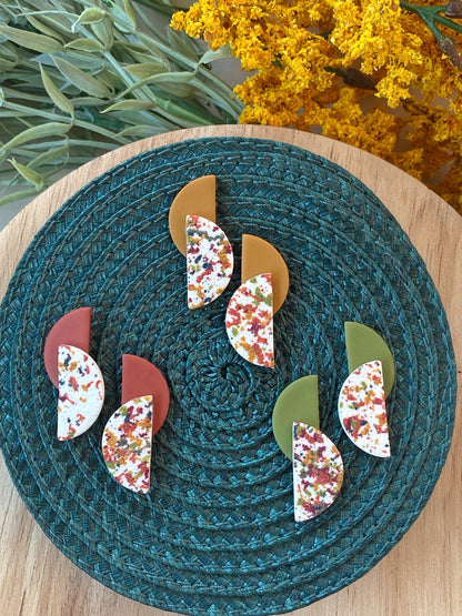 Pendientes de semicírculos superpuestos diseño Confetti Otoño